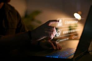 Email online bejelentkezési hitelesítő adatokkal.