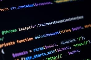 PHP függvény egy monitoron.